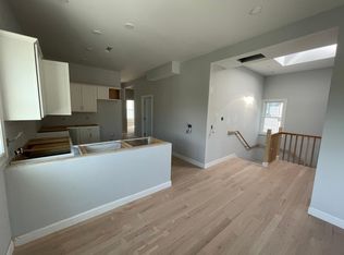 127 Cross St, Somerville, MA 02145