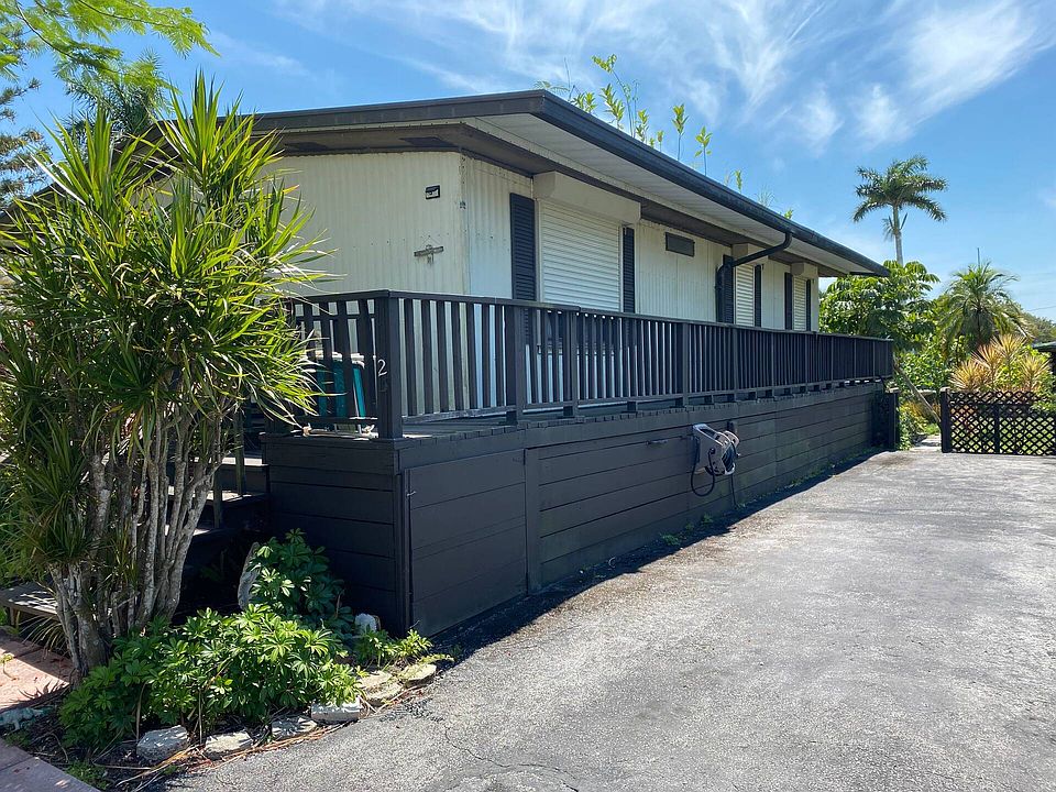 2nd image of 25 Spoonbill Ave