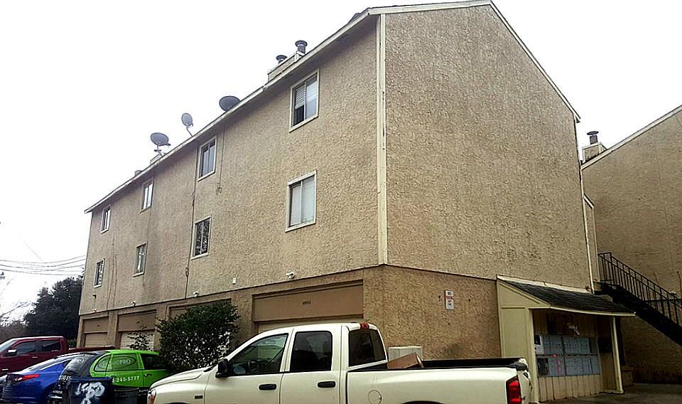 1st image of 1050 Marina Dr #34