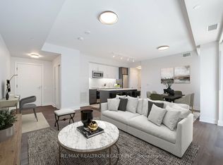 2525 Bathurst St #1003, Toronto, ON M6B 2Y9