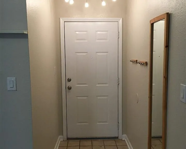 106 Vistawood Ct — Photo 11