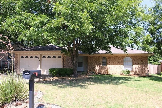1st image of 6958 Crabtree Ln