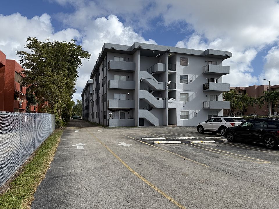 1st image of 495 NW 72nd Ave APT 1-305