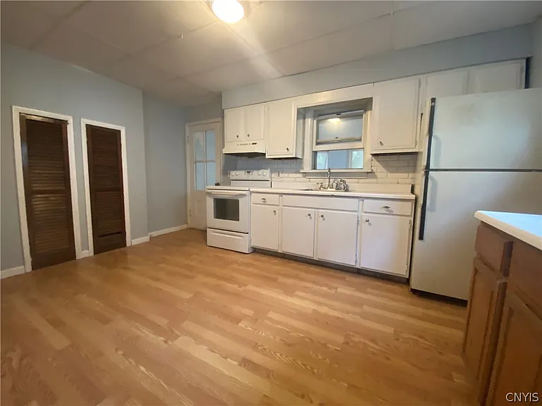 7715 N State St #7715 — Photo 11