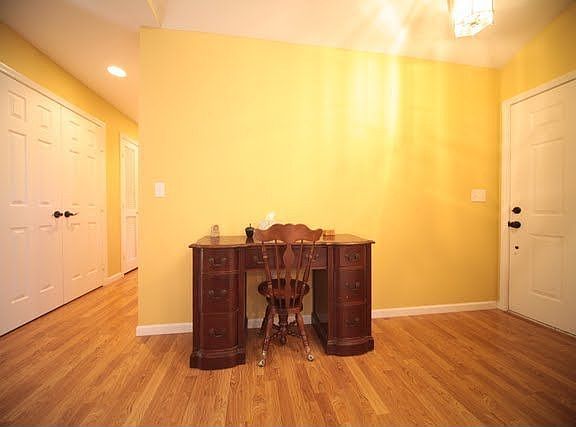 4817  Tempe Lawrence, KS listing photo #2