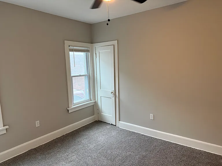 1618 Parkwood Rd #1 — Photo 8