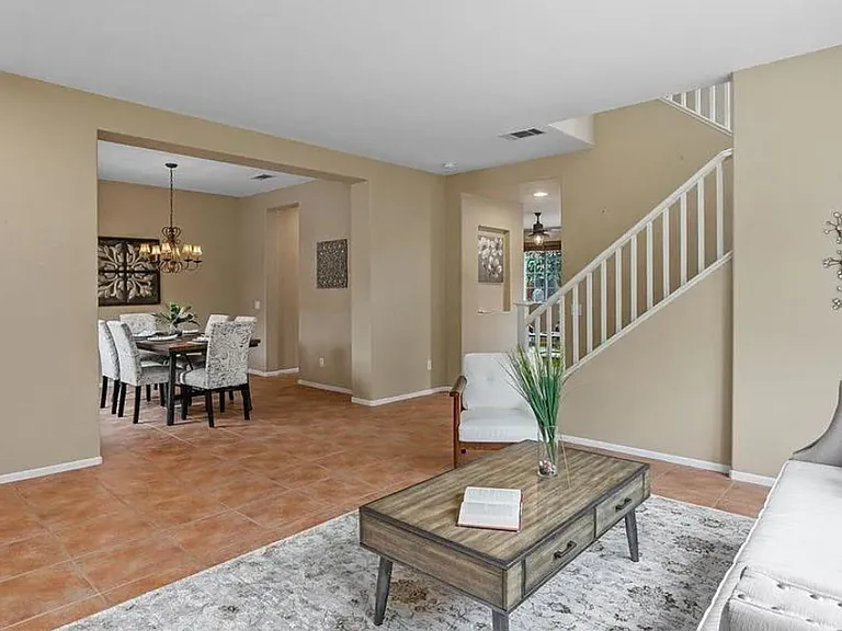 307 Calle De Portola — Photo 8