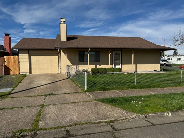 490 38th Pl, Springfield, OR 97478