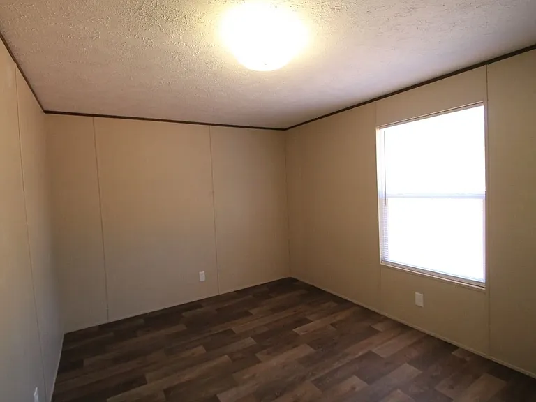 3046 Shannon Rd — Photo 6