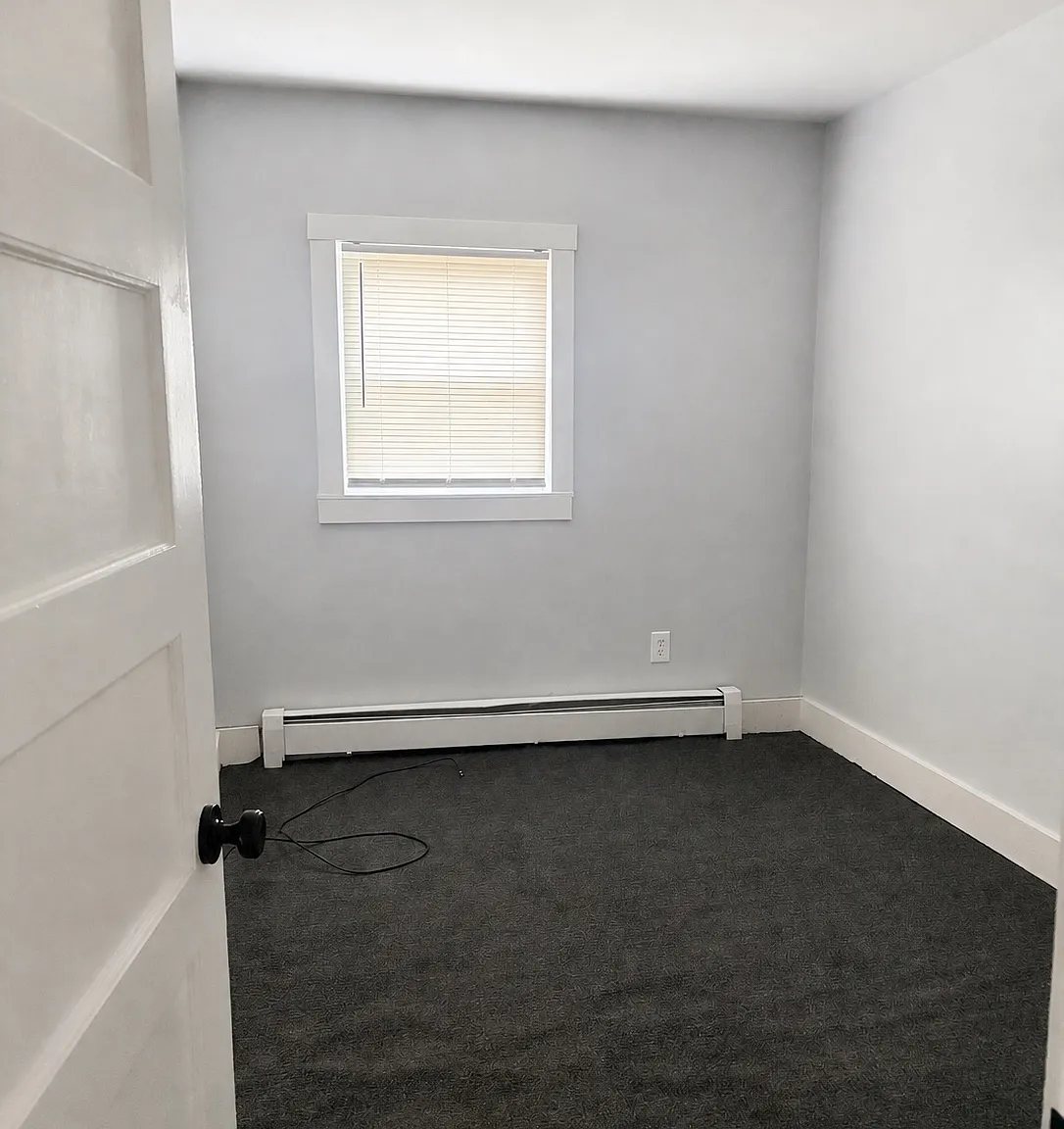 2 bed, 1000 sqft, $1,850 — Photo 2
