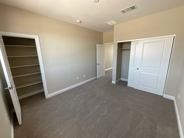 9281 Far Side Ave — Photo 25