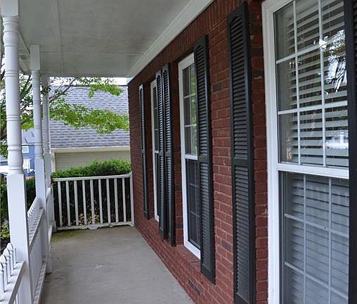 2nd image of 3313 Oak Vista Way