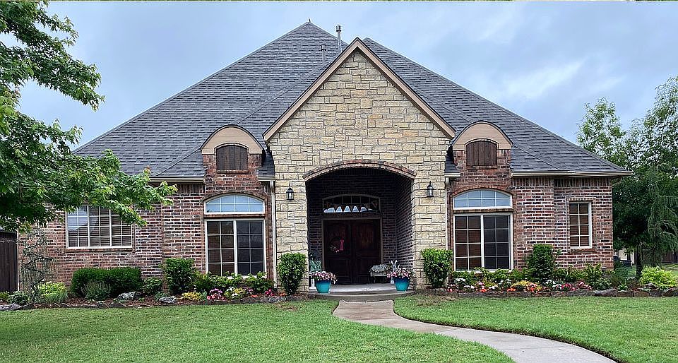 1st image of 3201 Sycamore Dr