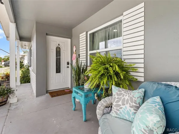 2 William Tell Ln, Beverly Hills, FL 34465