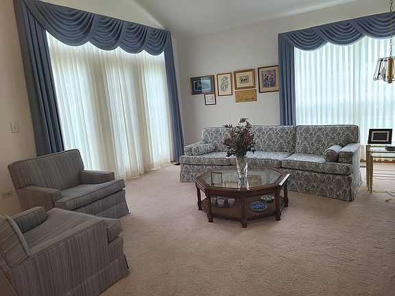 4th image of 1671 Chelmsford Ct Unit 4