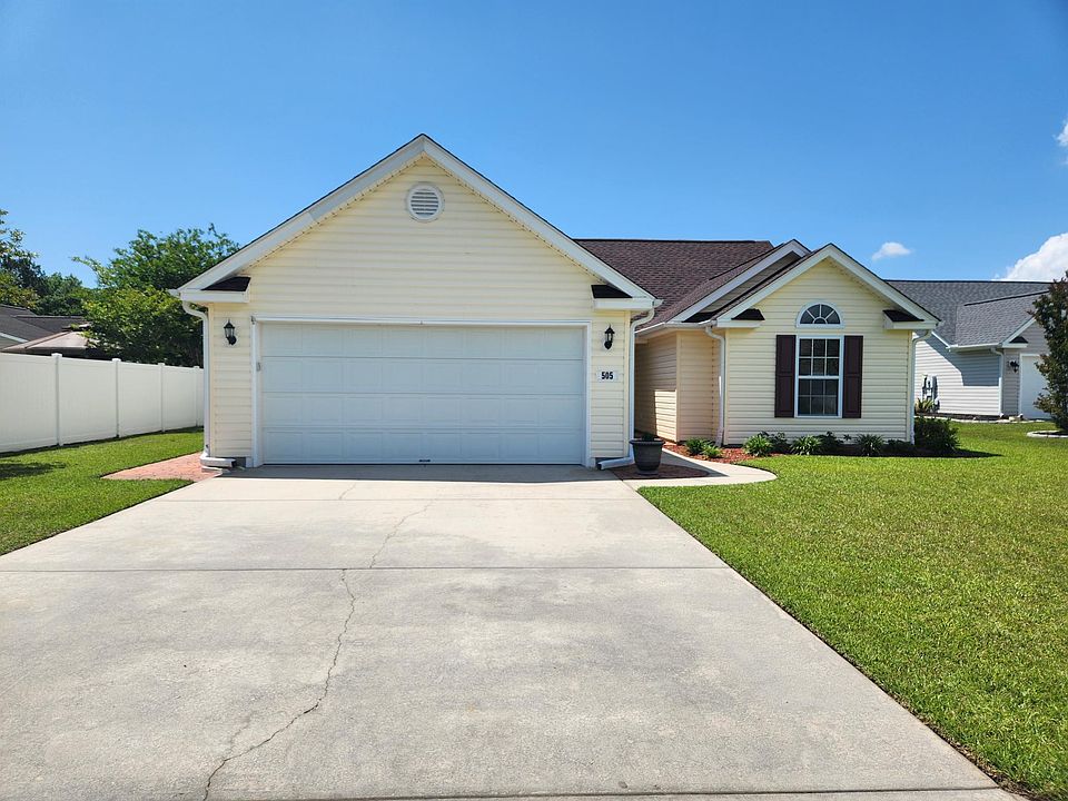 Front / Garage Entry