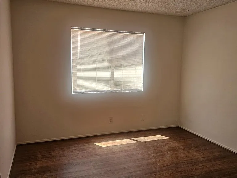 2280 Alhambra St — Photo 7