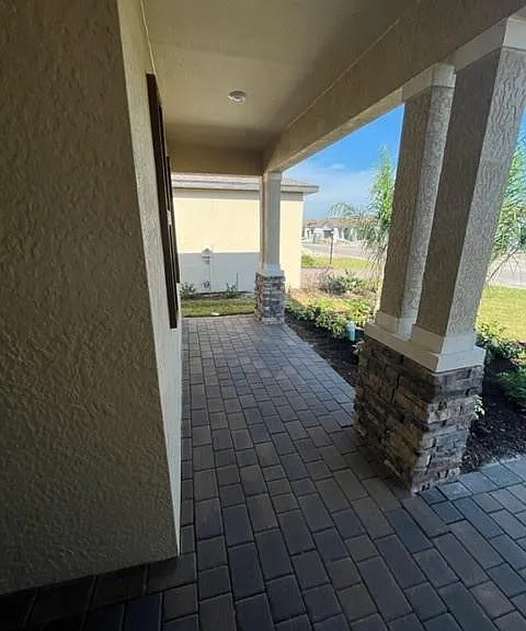 14638 Cantabria Dr — Photo 16