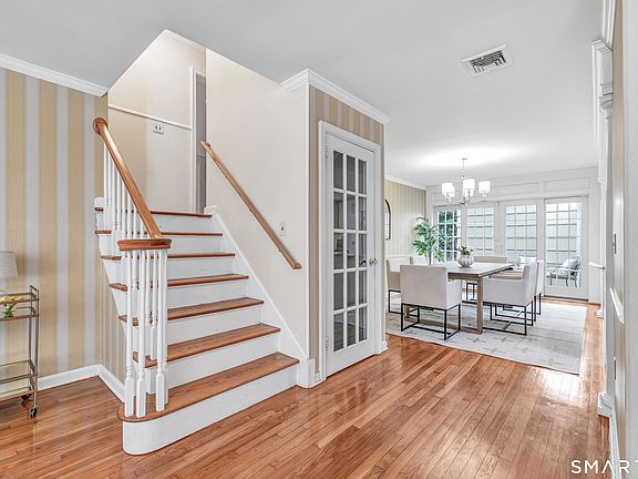 5th image of 51 Stonebridge Road