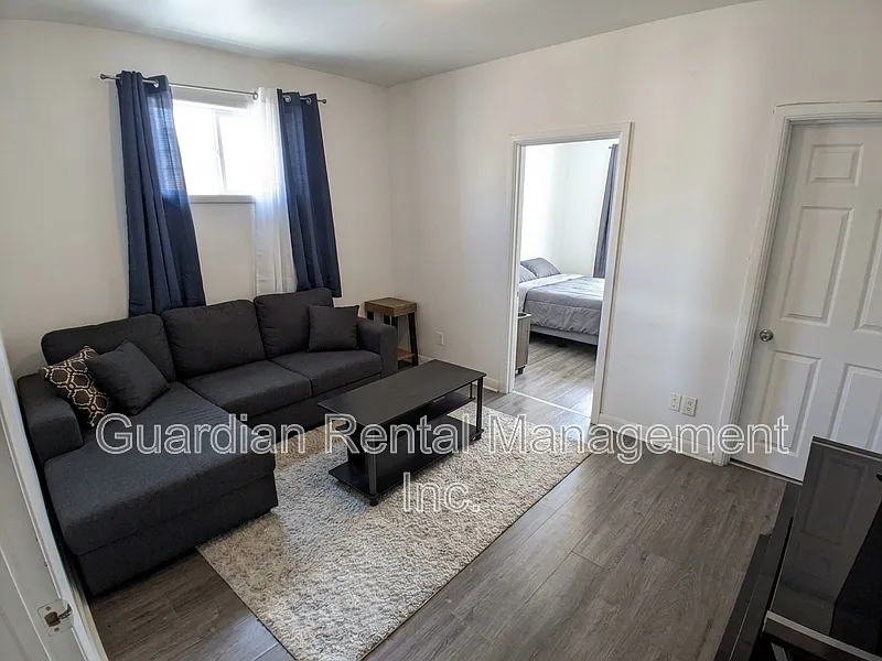 411 Simpson St #7