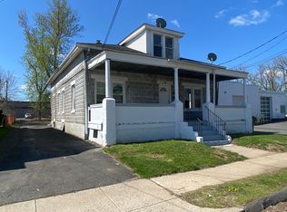 9 Cherry St #2B, East Hartford, CT 06108