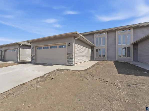 6125 S Bison Pl, Sioux Falls, SD 57108