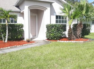 1782 SE Gaskins Cir, Port Saint Lucie, FL 34952