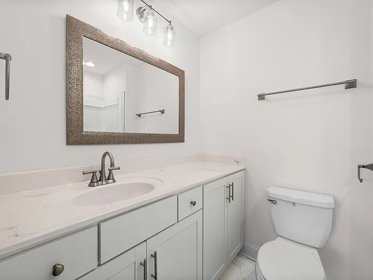 405 Shelby St #H — Photo 17