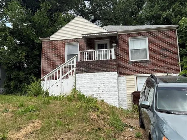 5221 Fletcher St, Saint Louis, MO 63136