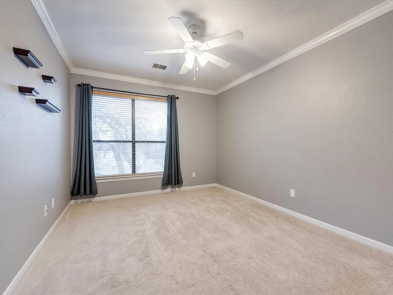 2420 Fawkes Ln — Photo 39