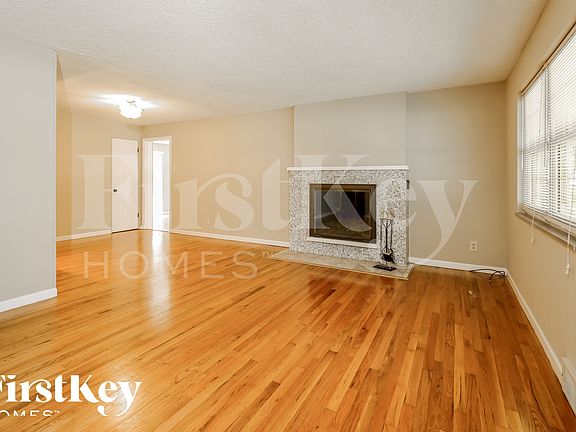 4th image of 13420 Old Jamestown Rd