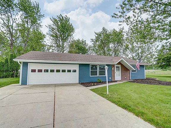5th image of 1701 Woodview Dr