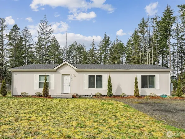 1890 E Trails End Drive, Belfair, WA 98528