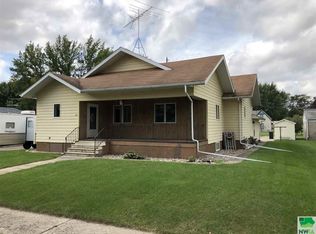 106 N Oak St, Marcus, IA 51035