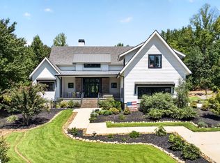 3 Hall Rd, Greenville, SC 29609