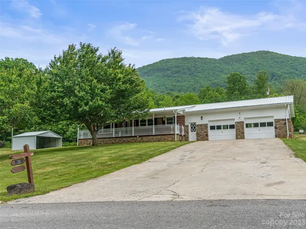 70 Letterman Rd, Burnsville, NC 28714