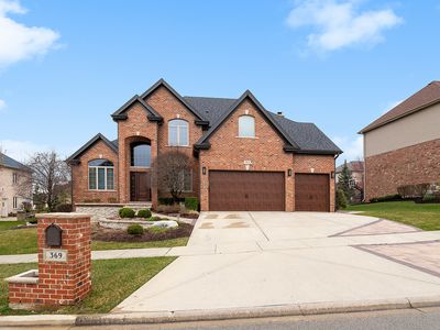 369 4th St, Lemont, IL, 60439