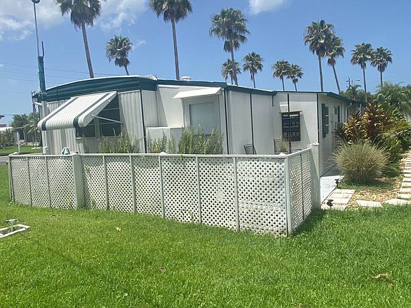 4th image of 6515 15th St E Lot A-9