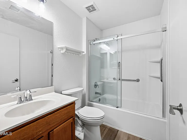 1142 W Sparrow Dr — Photo 21