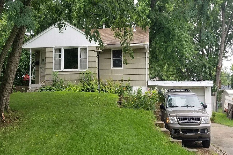 1st image of 9610 Clinton Ave S