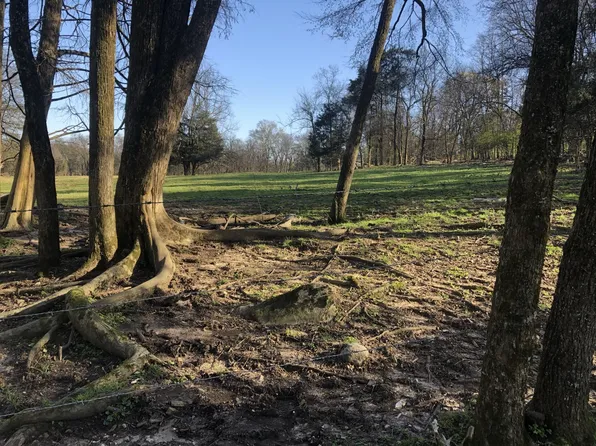 280 Wabash Rd, Lynchburg, TN 37352