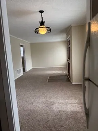 28 Scottie Ct #B — Photo 11