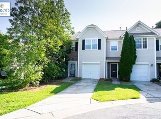 3962 Glenlea Commons Dr, Charlotte, NC 28216