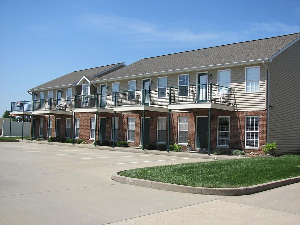 Cedar Pointe