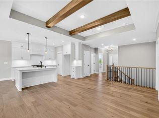 25048 W 94th Ter, Lenexa, KS 66227