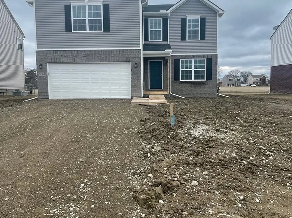 32361 Salt River Cir, New Haven, MI 48048
