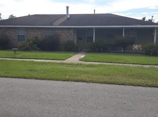 114 Woodlawn Ave, Harahan, LA 70123