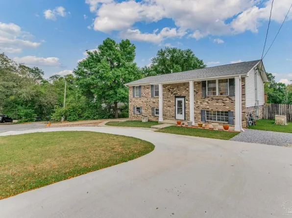 4587 Tradewinds Way, Pensacola, FL 32514