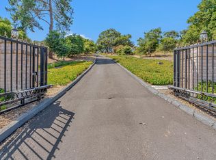 19225 Reavis Way, Salinas, CA 93907