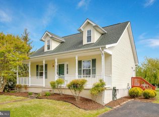 5 Ryan Frost Way, Essex, MD 21221